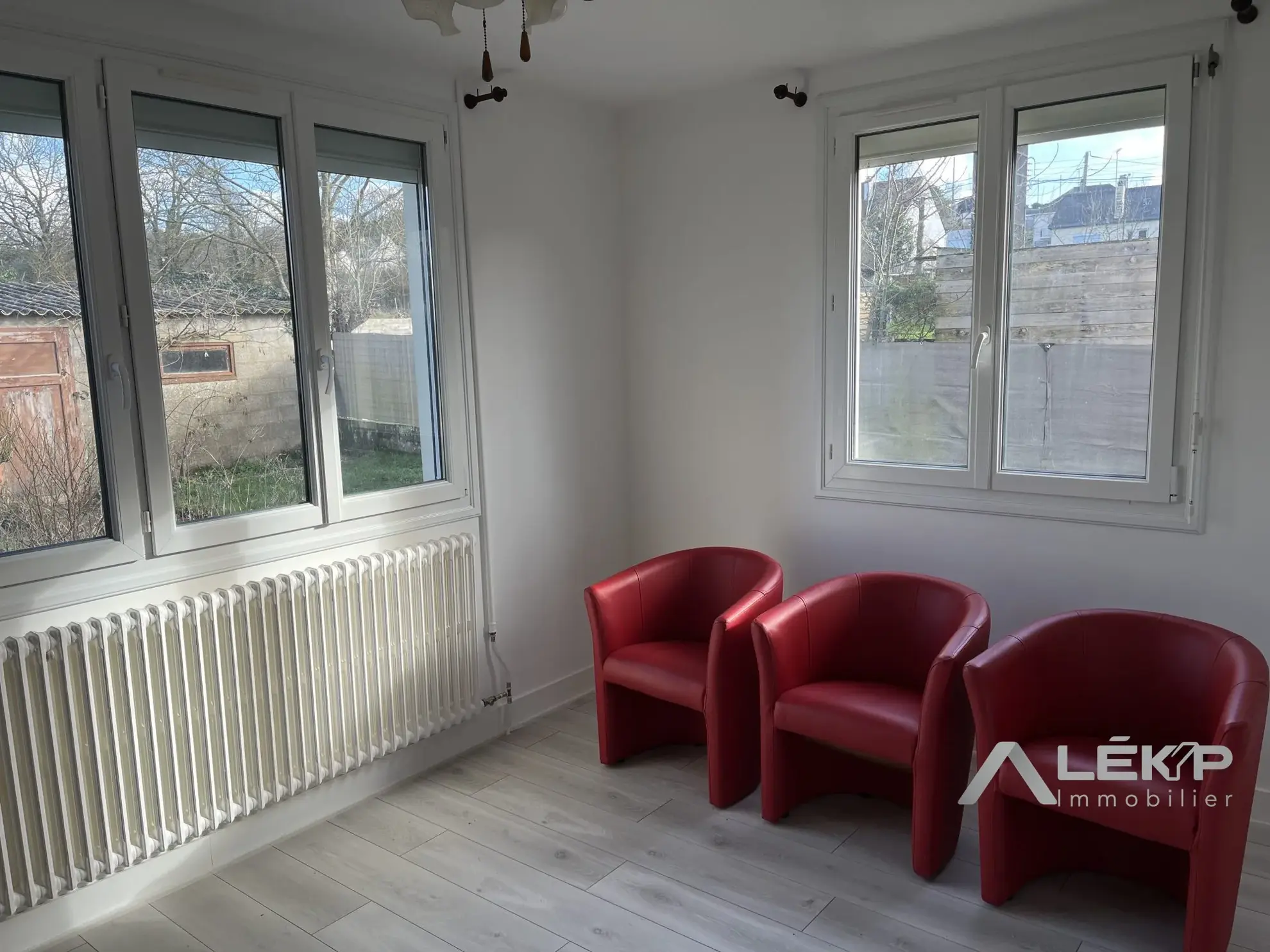 Maison à vendre à Redon avec 4 chambres et terrain de 523 m² 