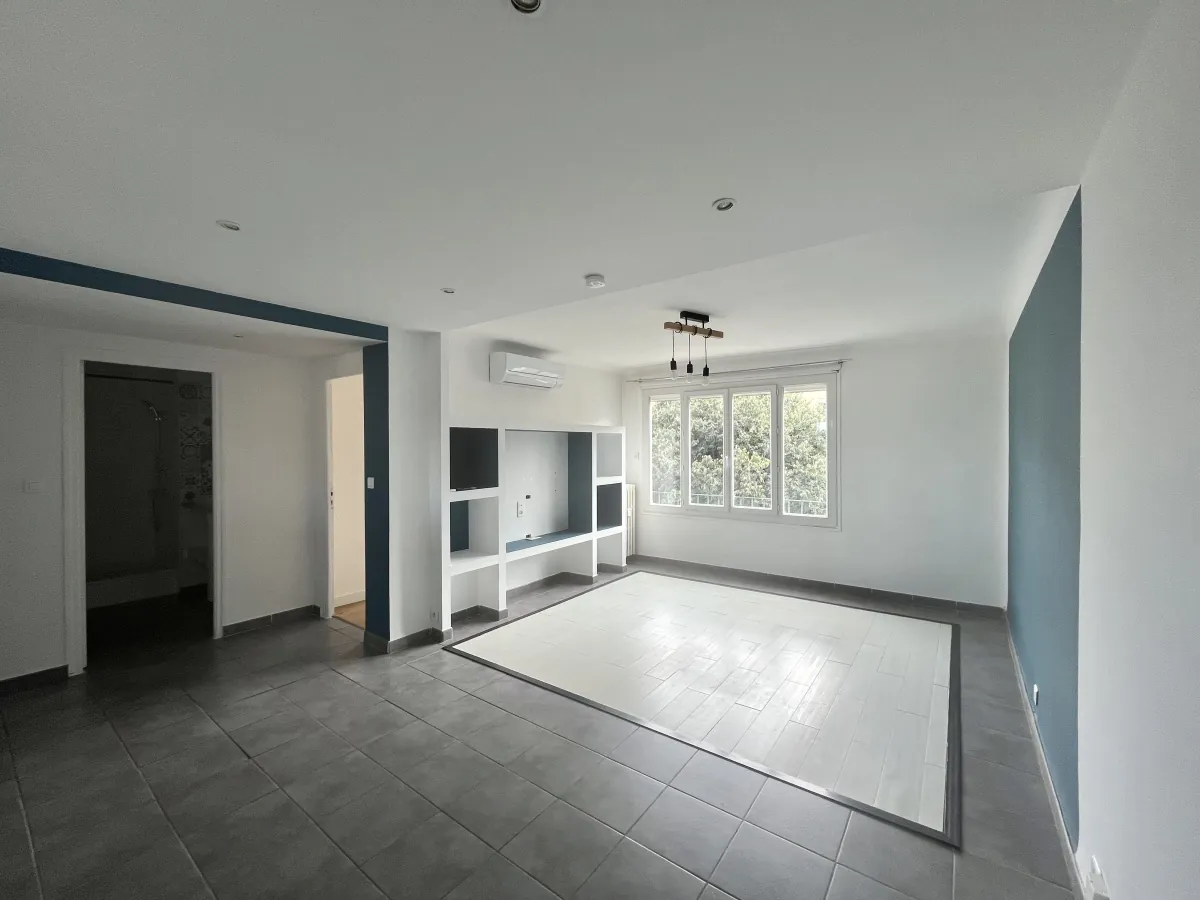 Appartement lumineux à Céret avec location en place - Investissement idéal