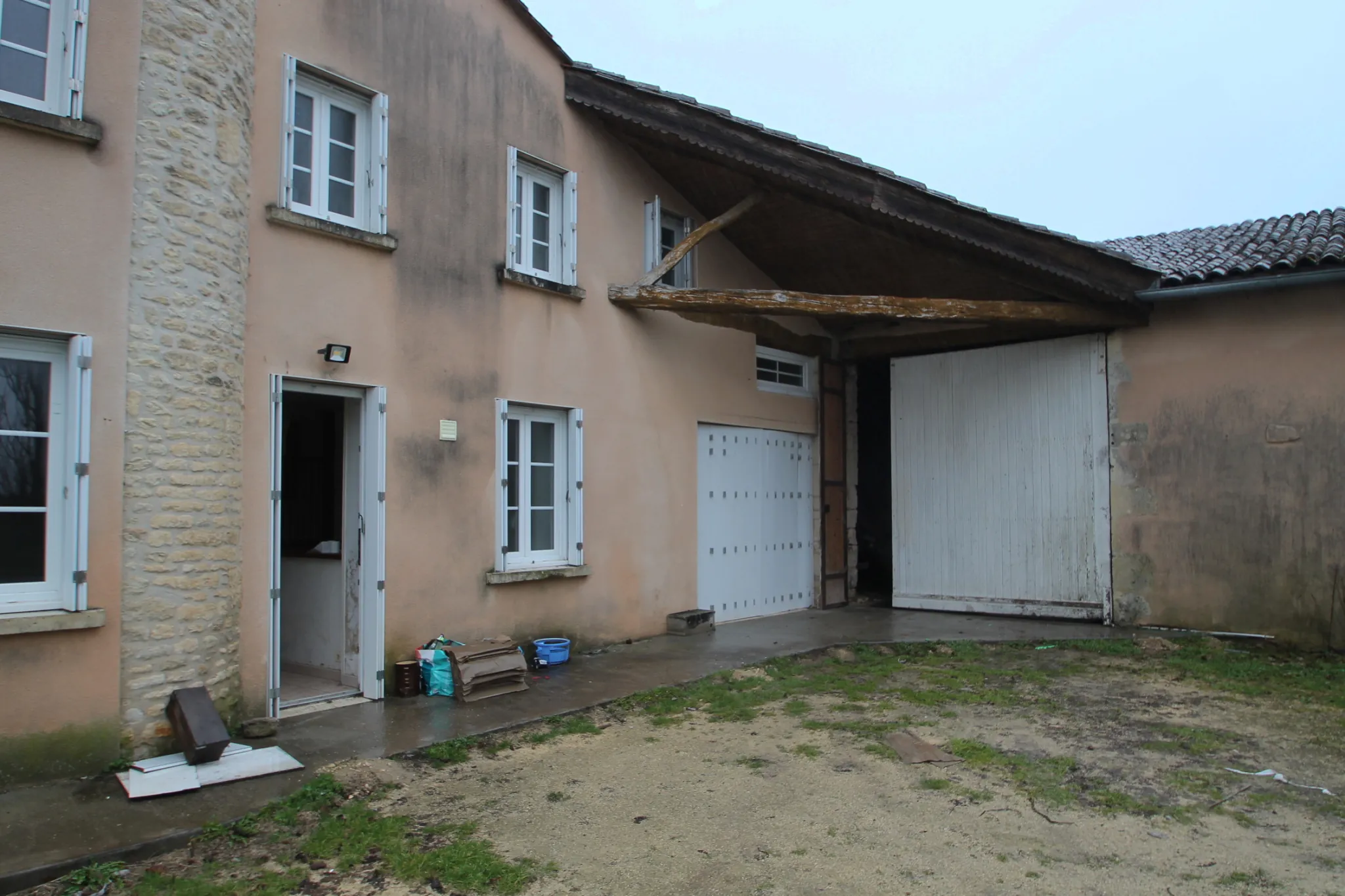 Maison à rénover de 128 m² avec dépendance à Auge Saint Médard