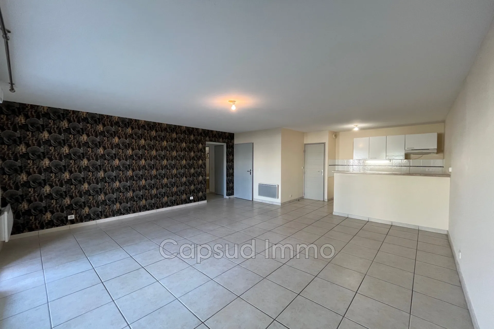 Charmant appartement 3 pièces à Sérignan avec terrasse et garage, proche plages 