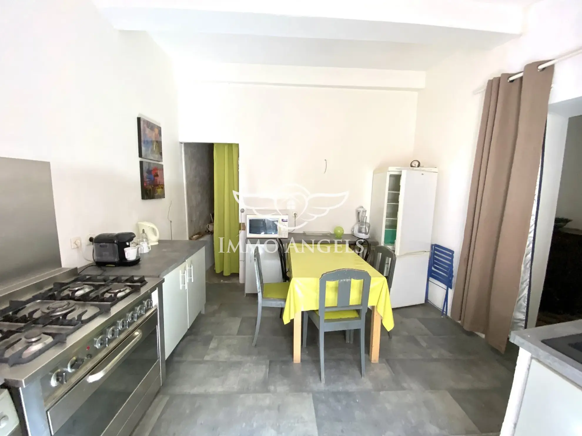 Maison en Pierre de Charme à Rénovée avec Jardin dans l'Aude 