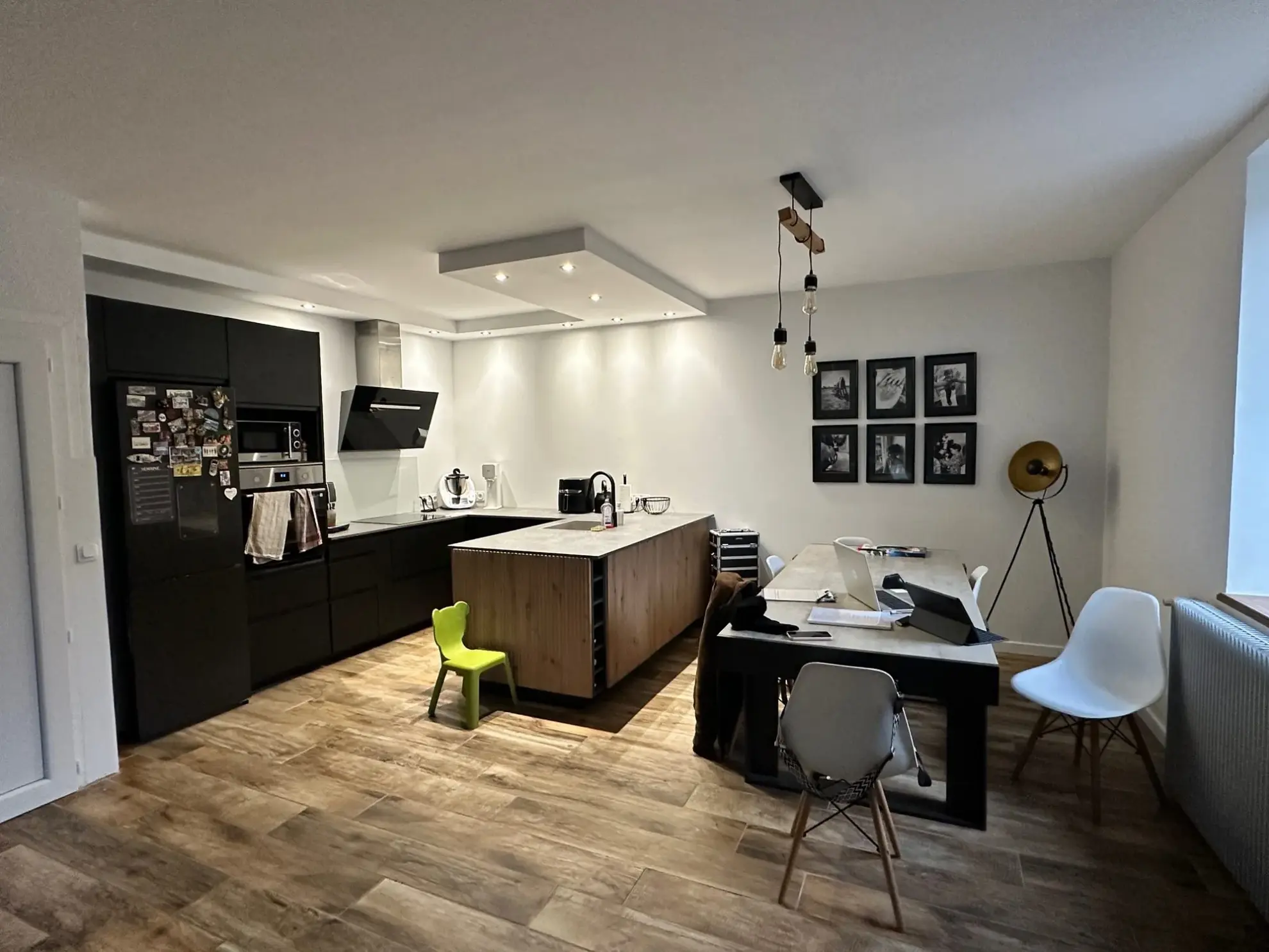 Maison 3 chambres à vendre à Beaujeu, lumineux avec terrasse et jardin privé 