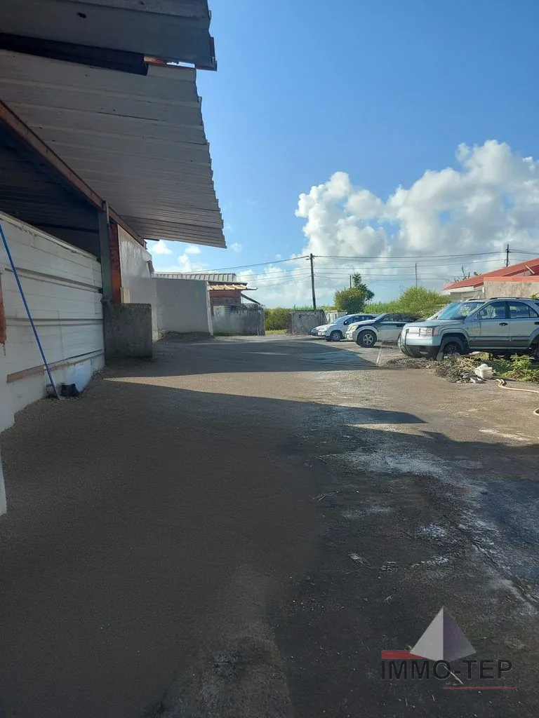 Terrain constructible de 565 m² à Le Moule, Guadeloupe - Prêt à bâtir