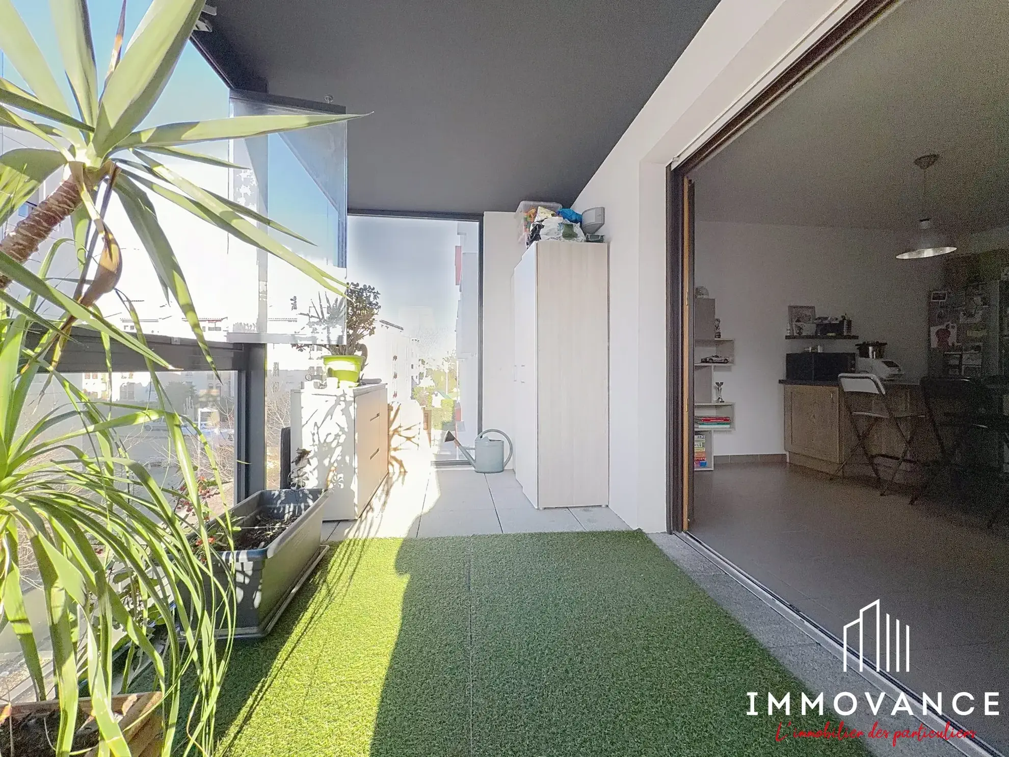 Appartement T3 avec terrasse et parking à vendre à Montpellier dans le quartier Ovalie