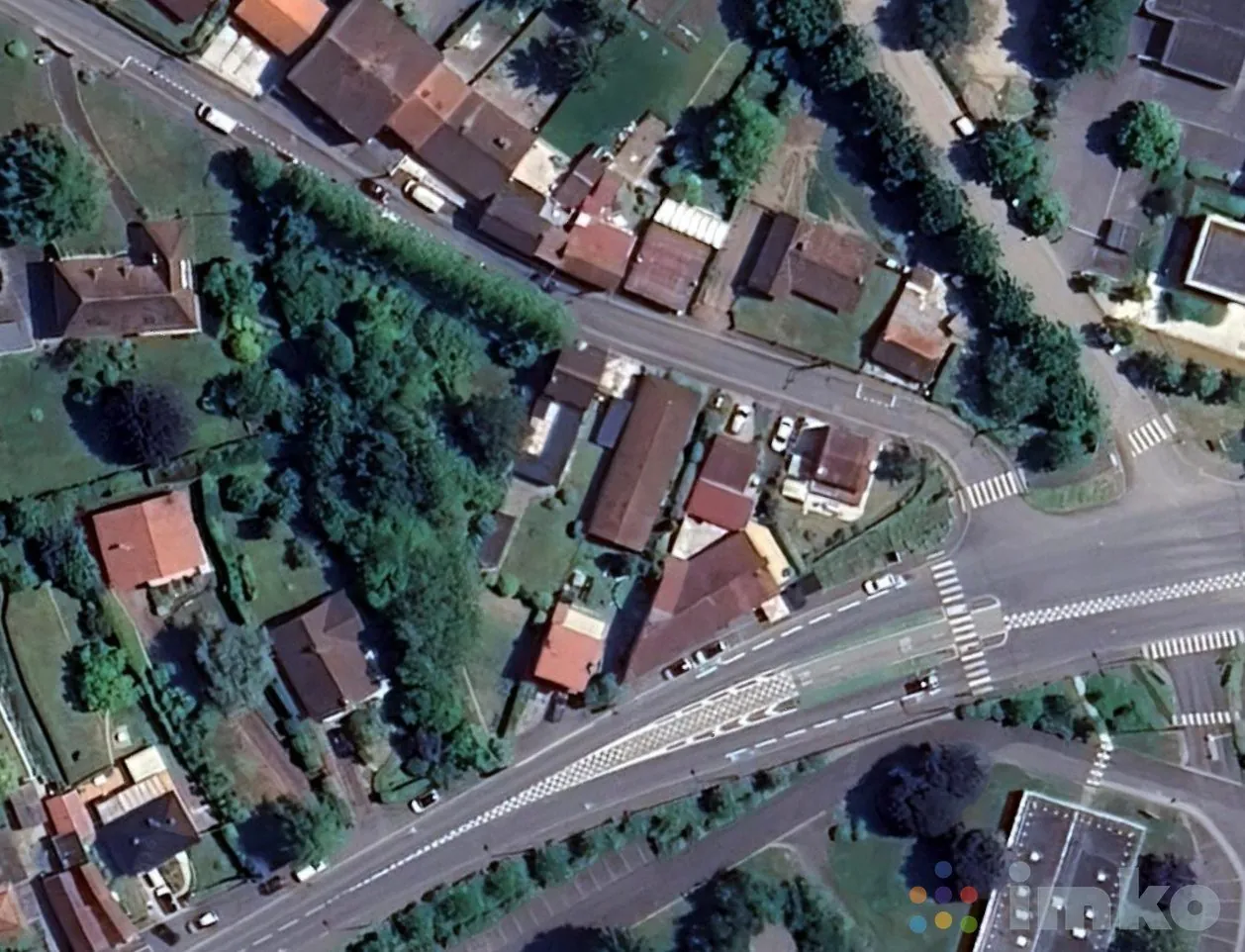 Terrain constructible arboré de 1486 m² à Béthune en zone UB