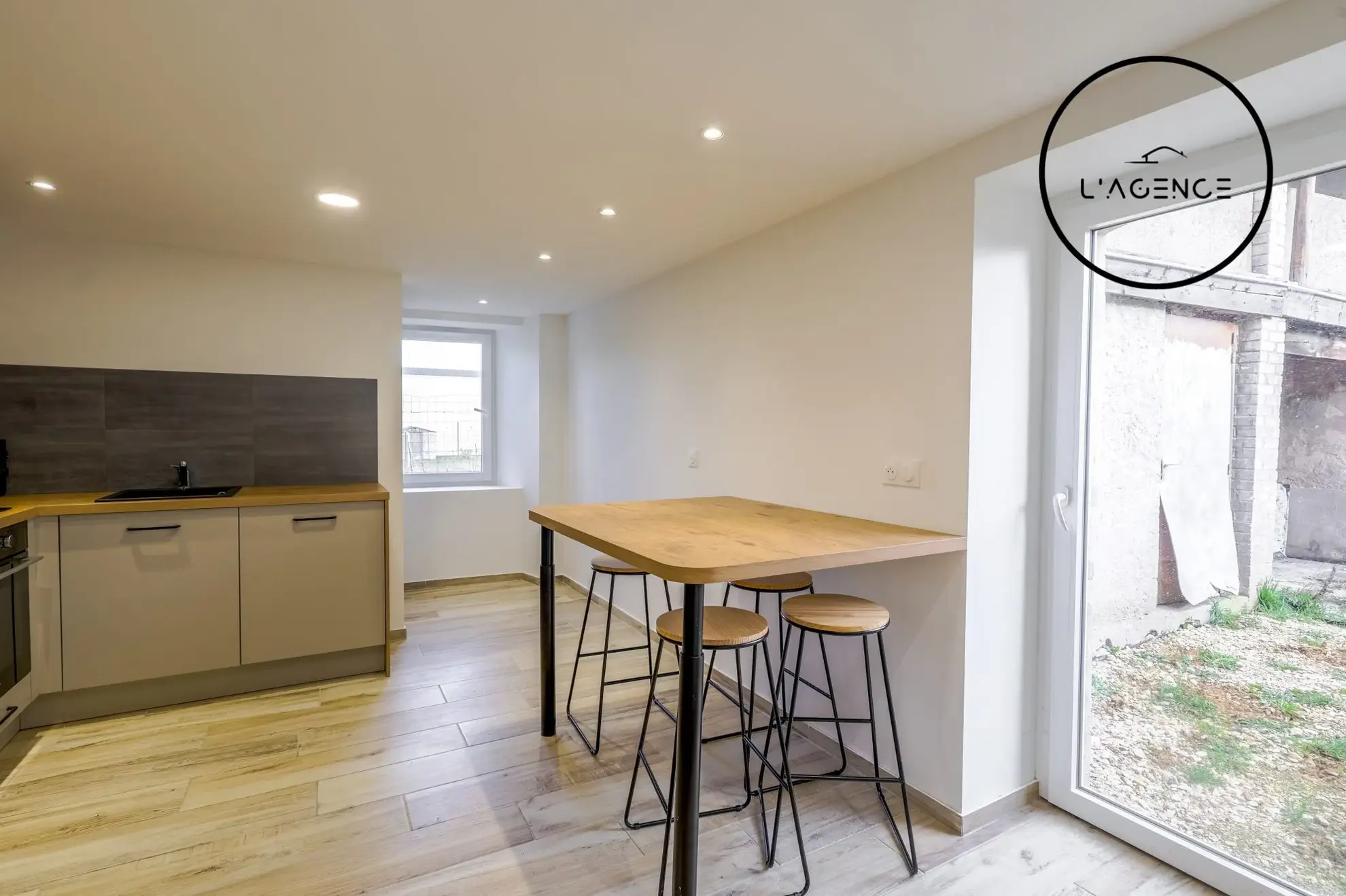 Magnifique duplex de 120 m² avec jardin privé à Marainviller 