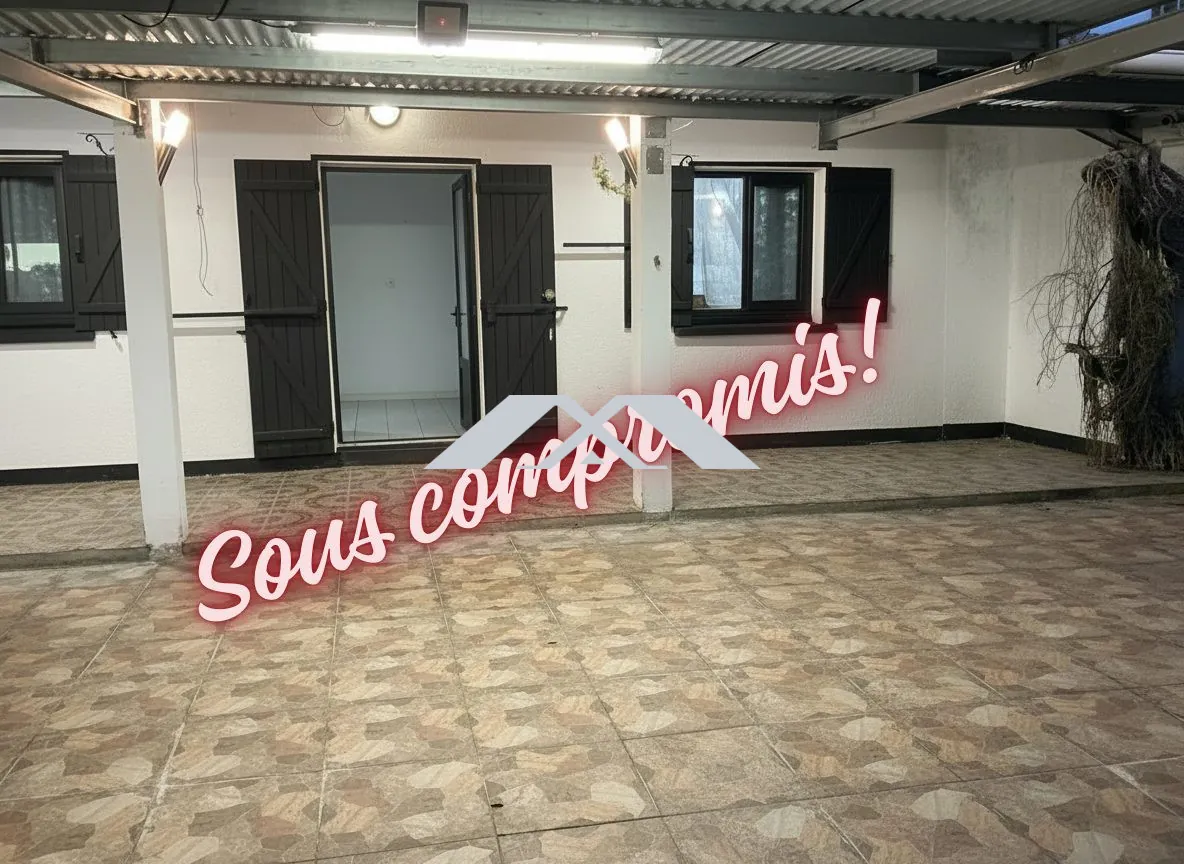 Maison à vendre au Tampon – centre-ville, proche commerces, à moderniser avec 2 chambres