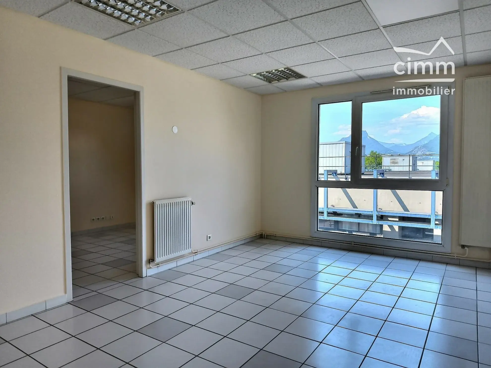 Local professionnel ou médical de 58 m² en centre-ville de Lyon 