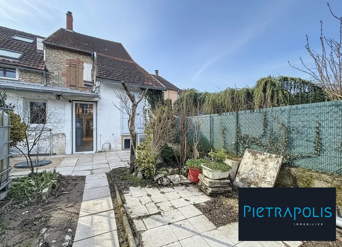 Maison à rénover de 105 m² avec terrain à Chailly-sur-Armançon
