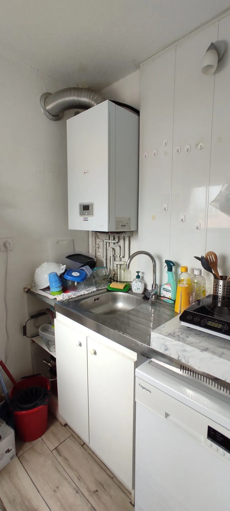 Appartement T1 à Saintes - Balcon, stationnement, résidence sécurisée 