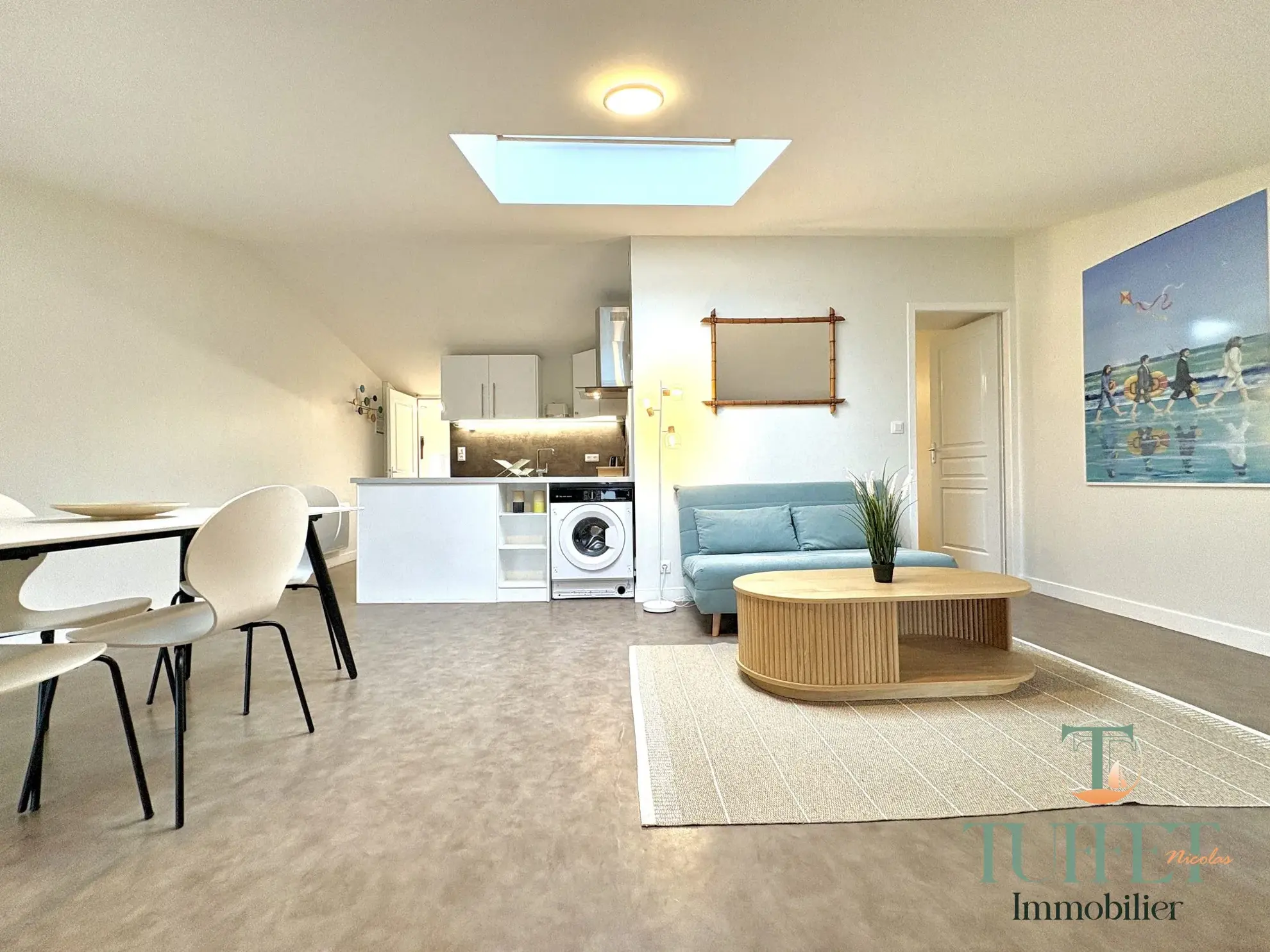 Appartement T2 en plein centre de La Tremblade avec vue marché