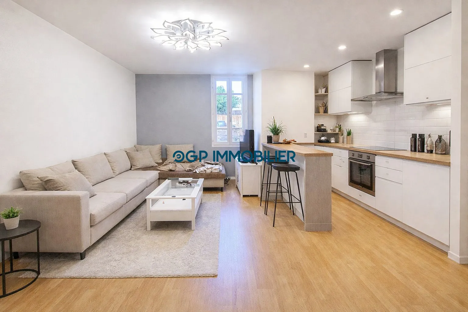 Appartement à Montauban avec potentiel de duplex et deux parkings en hyper-centre