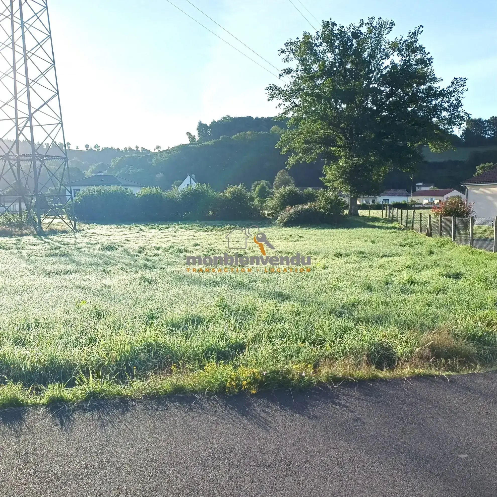Terrain à bâtir viabilisé de 1103 m² à Vézac – Prêt à construire