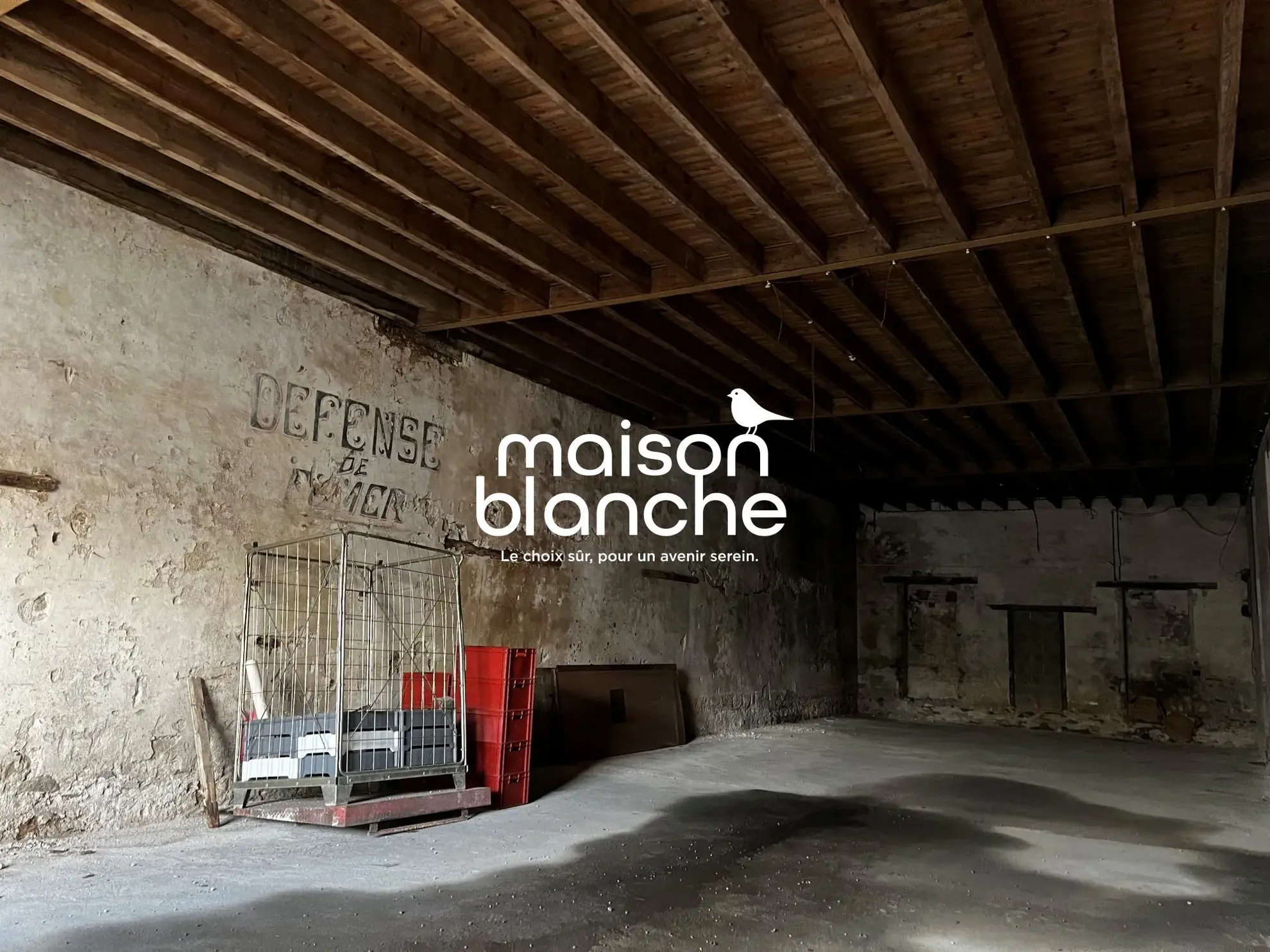 Immeuble à rénover au centre-ville de Beaulieu-sur-Layon avec 300 m² de surface 