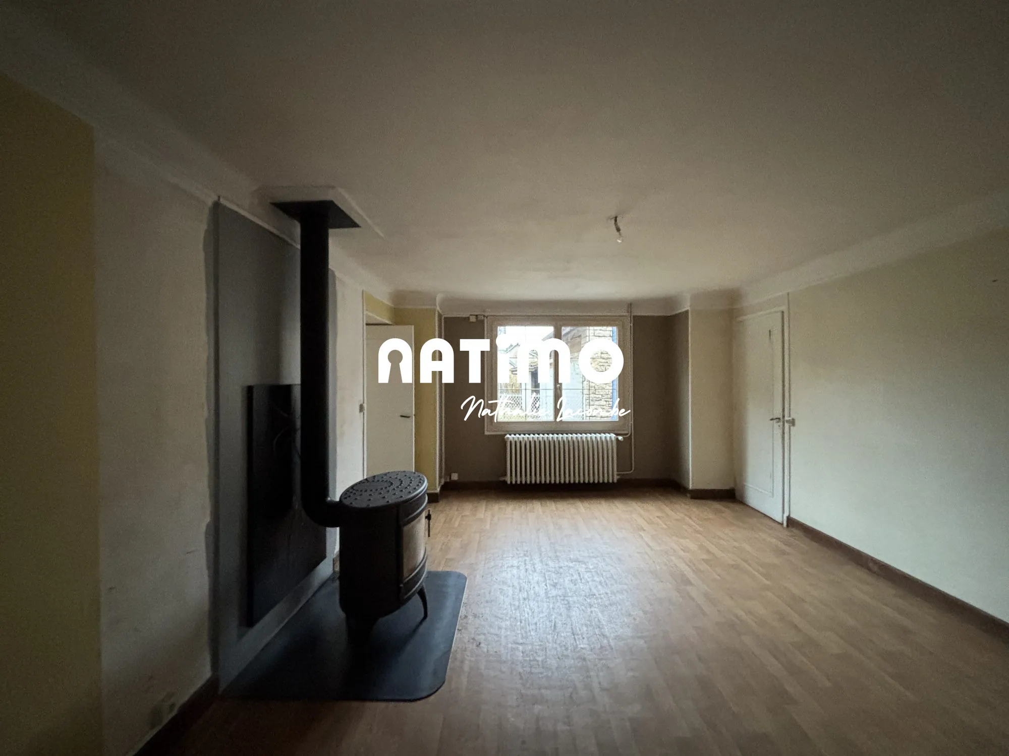 Maison à vendre à Darcey, idéal investisseur ou famille, 4 chambres, garage, cour, à 15 min de Venarey-les-Laumes