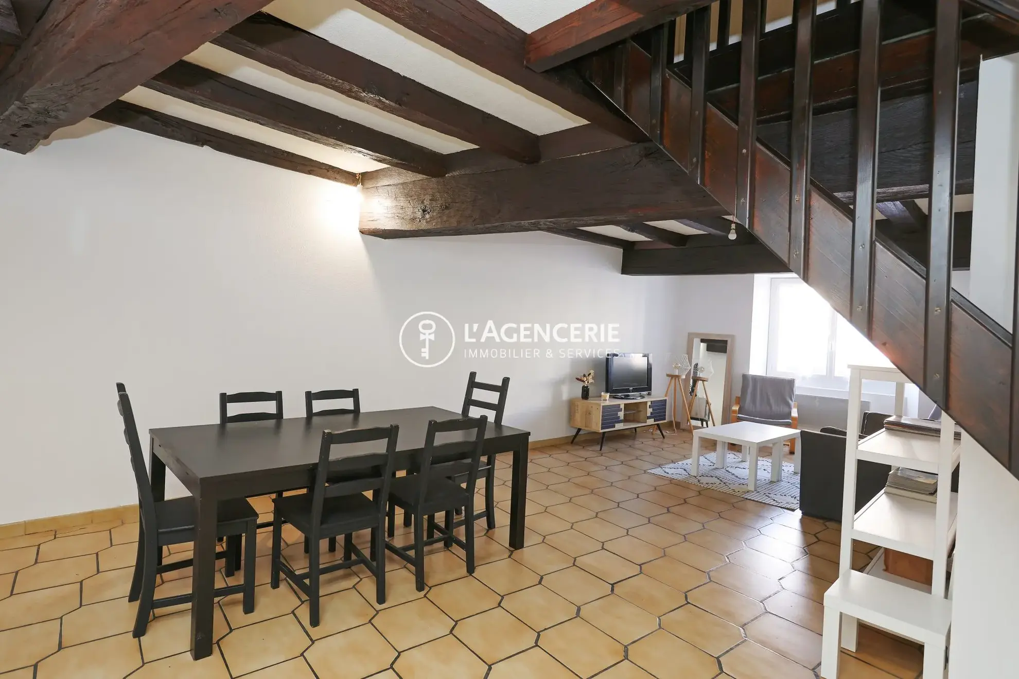 Maison à vendre au cœur de Lescure-d’Albigeois avec jardin et garage 