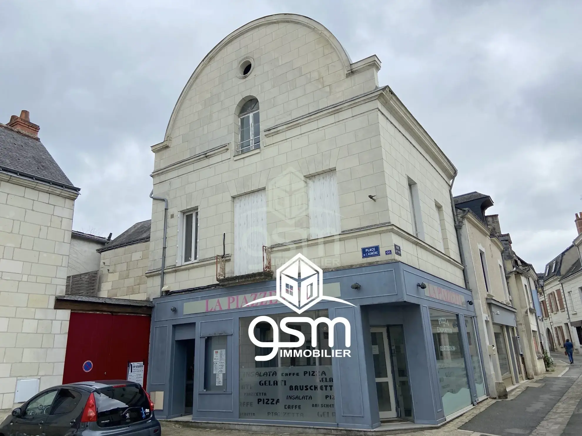 Immeuble Mixte à Vendre au Cœur de Sainte-Maure-de-Touraine