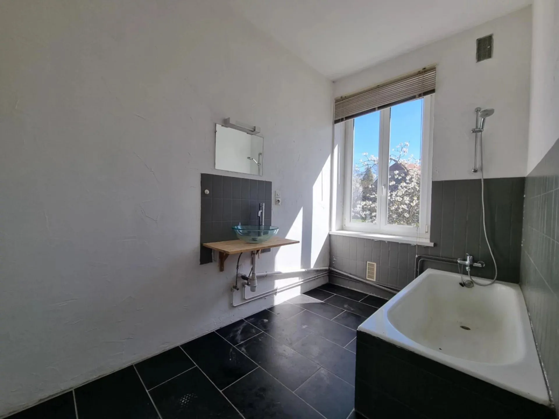 Immeuble à vendre à Abreschviller avec fort potentiel d'investissement 
