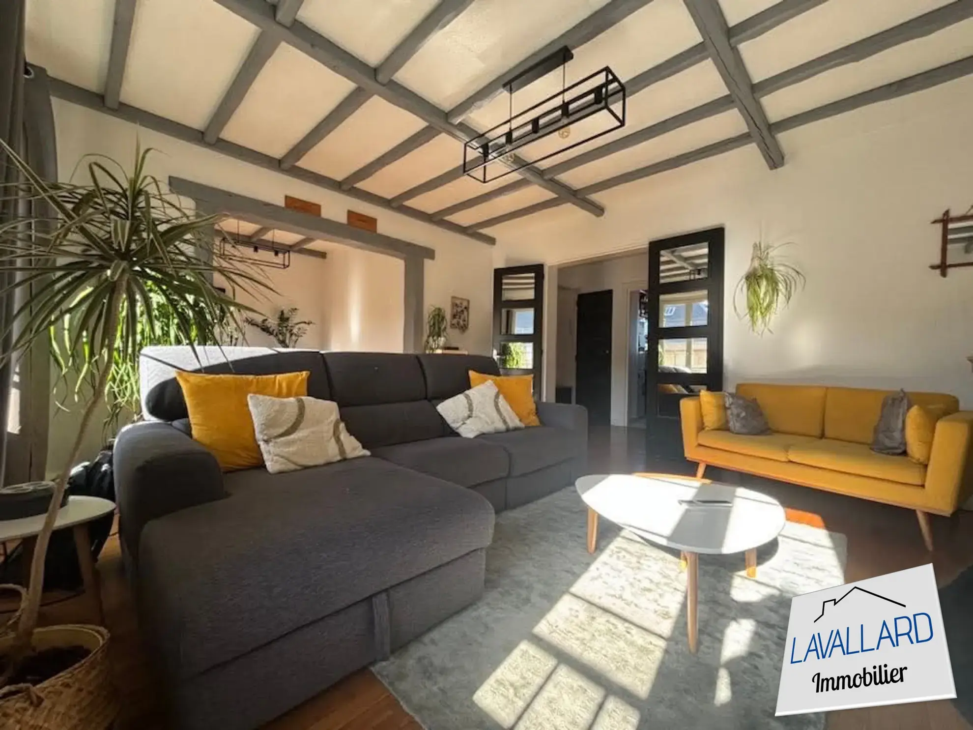 Appartement 4 pièces de 93 m² avec cave et parking à Amiens Saint-Honoré 