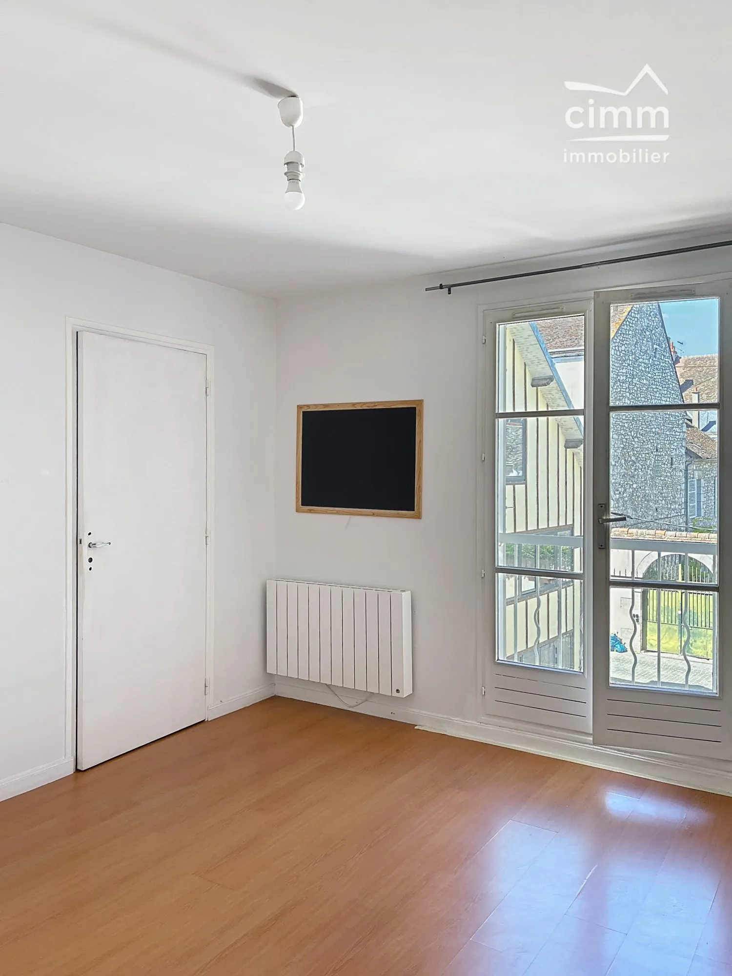 Appartement 2 chambres à Montargis à vendre avec fort potentiel 