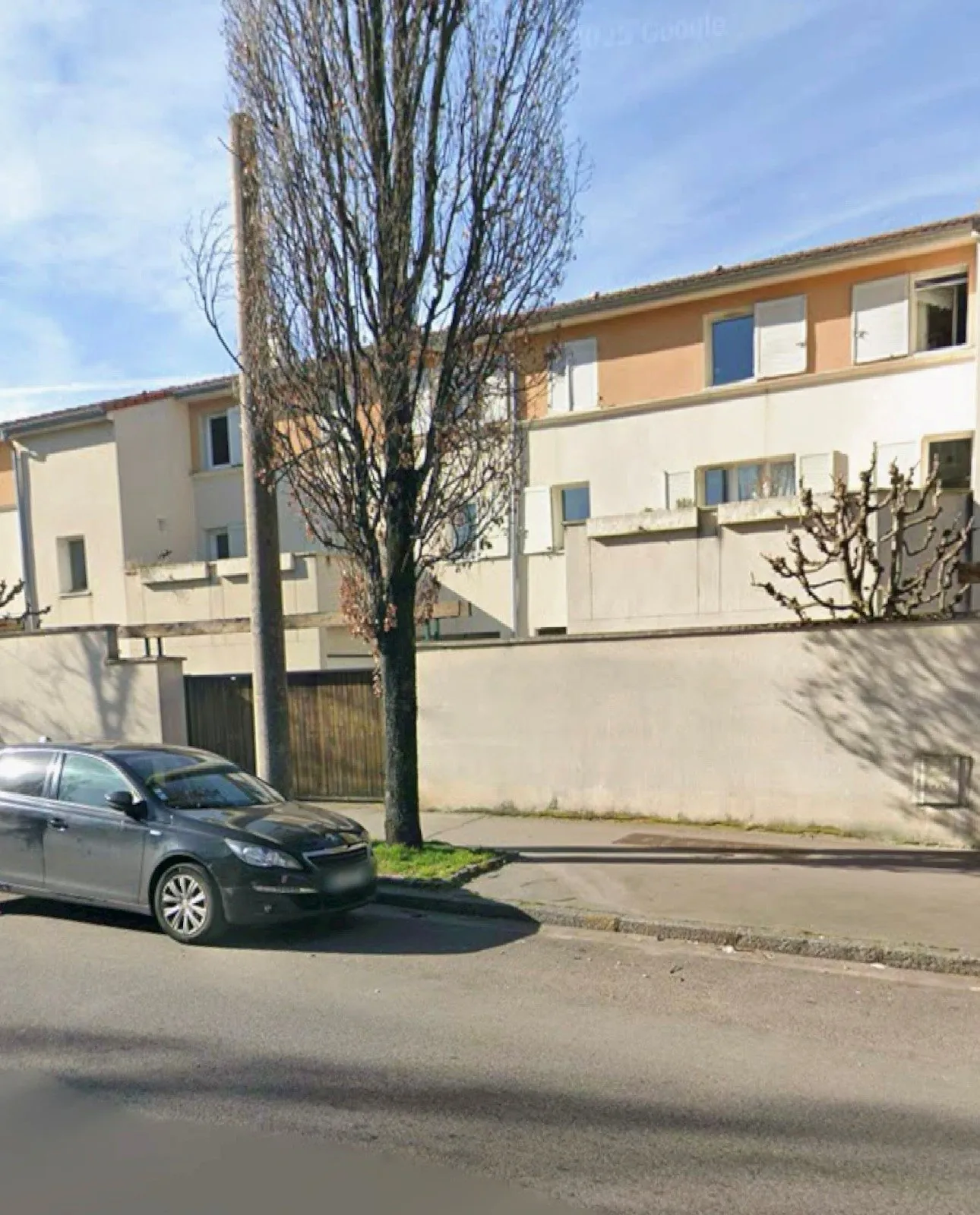 Achat d'un appartement duplex F4 avec terrasse et garage à Saint-Étienne