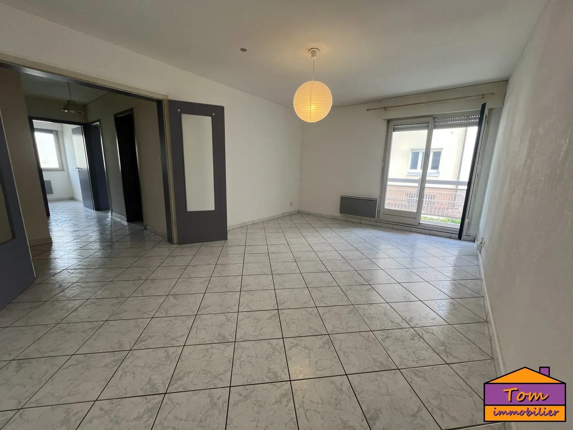 Appartement 3 pièces à vendre à Colmar - 67 m² avec garage et balcon