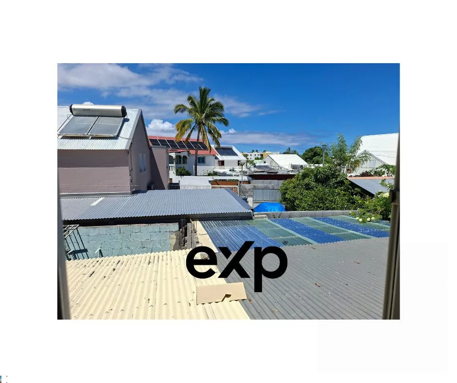 Maison T4 à vendre au Le Port - 85 m² avec varangue et terrain clos