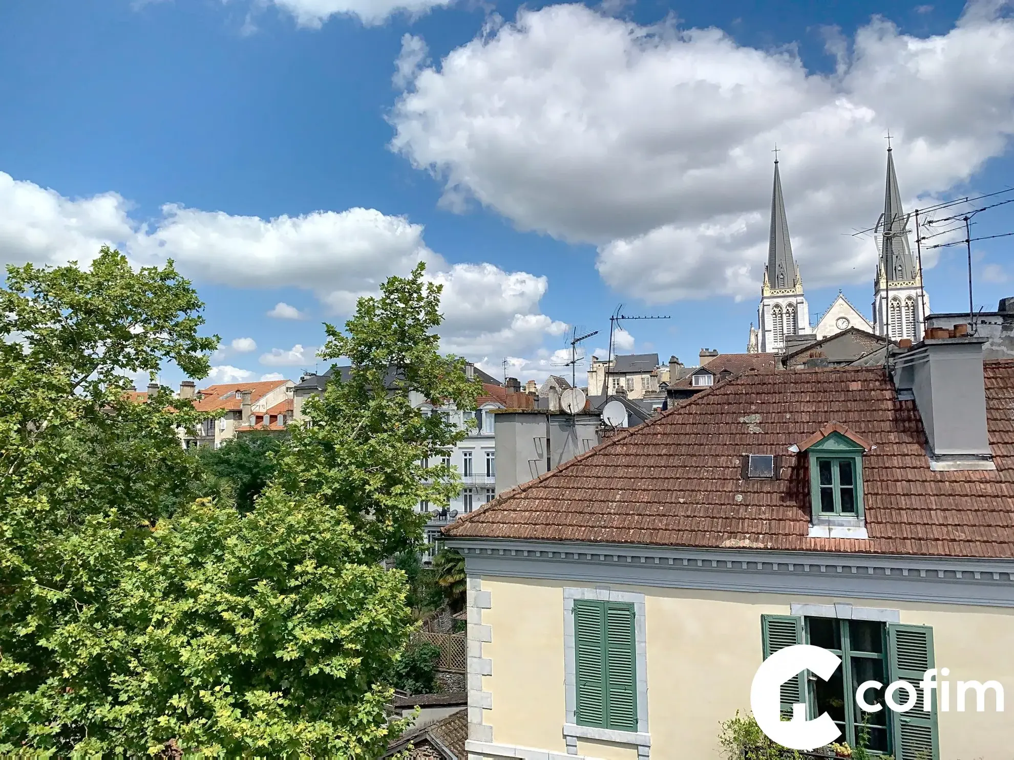 Charmant appartement T2 à vendre à Pau, proche commodités, rénové en 2020