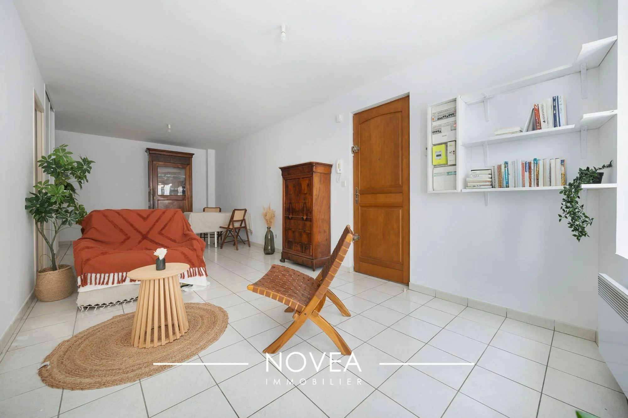 Bel appartement T2 à Neuville-sur-Saône avec grand potentiel de rénovation