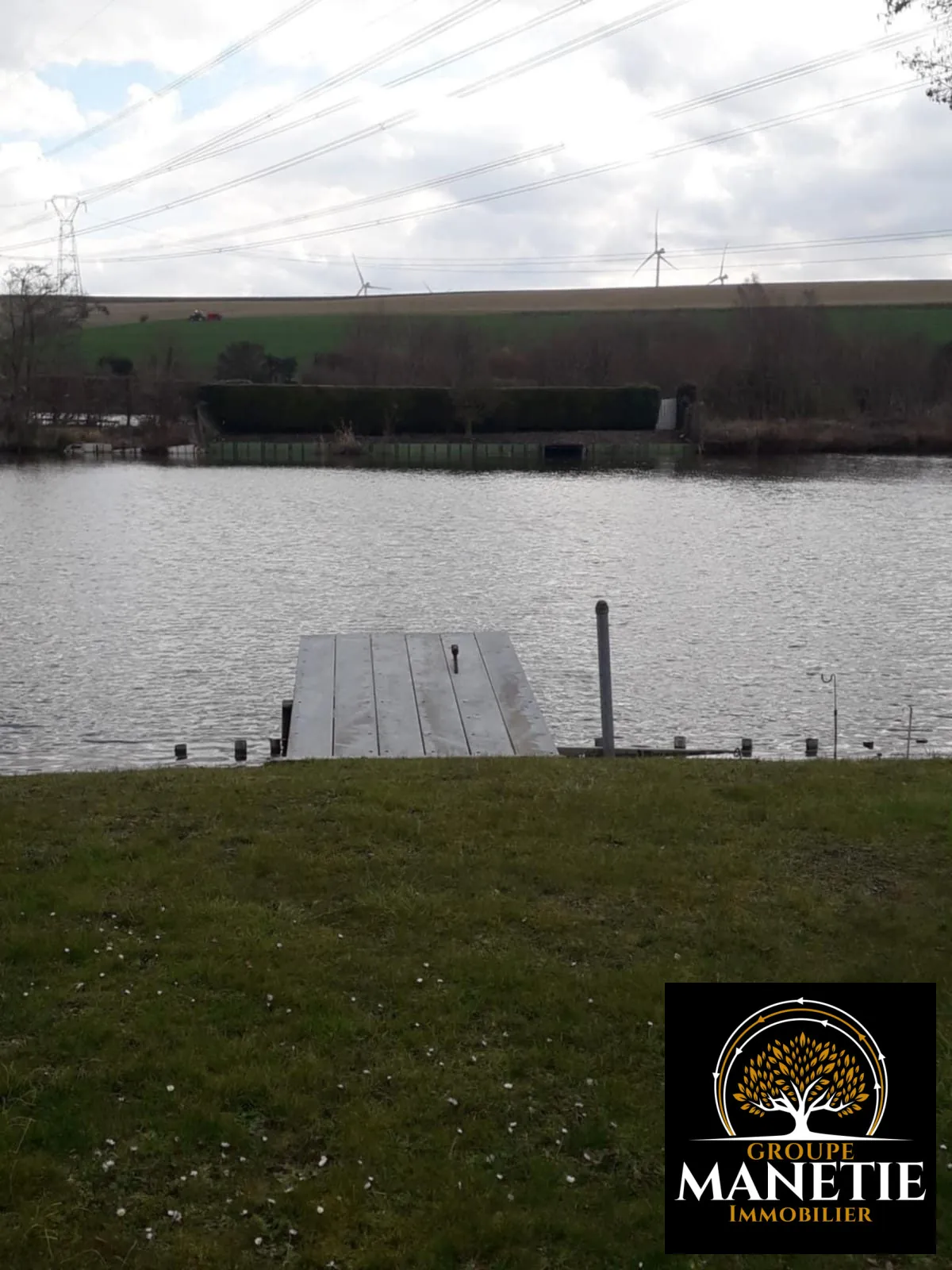 Achat Chalet avec Etang à Fontaine-sur-Somme - Résidence Secondaire Idéale 