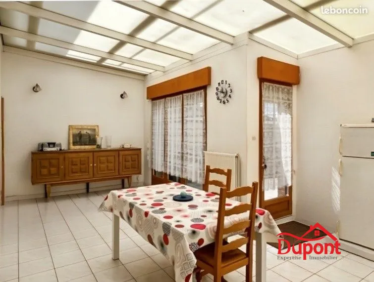 Maison familiale 4 chambres avec jardin à Douchy-les-Mines en vente 