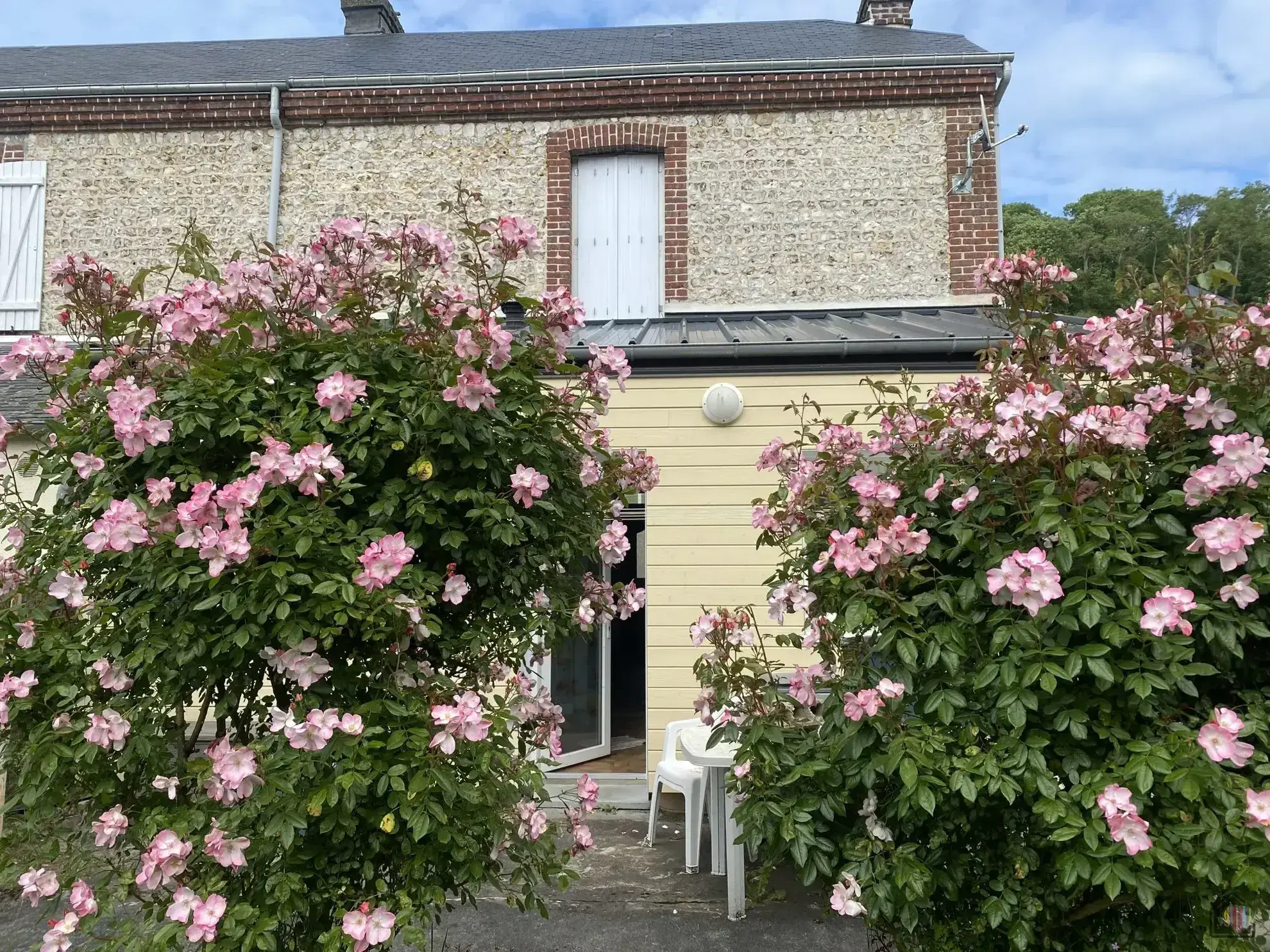 Maison en briques et silex avec jardin à Yport, proximité mer