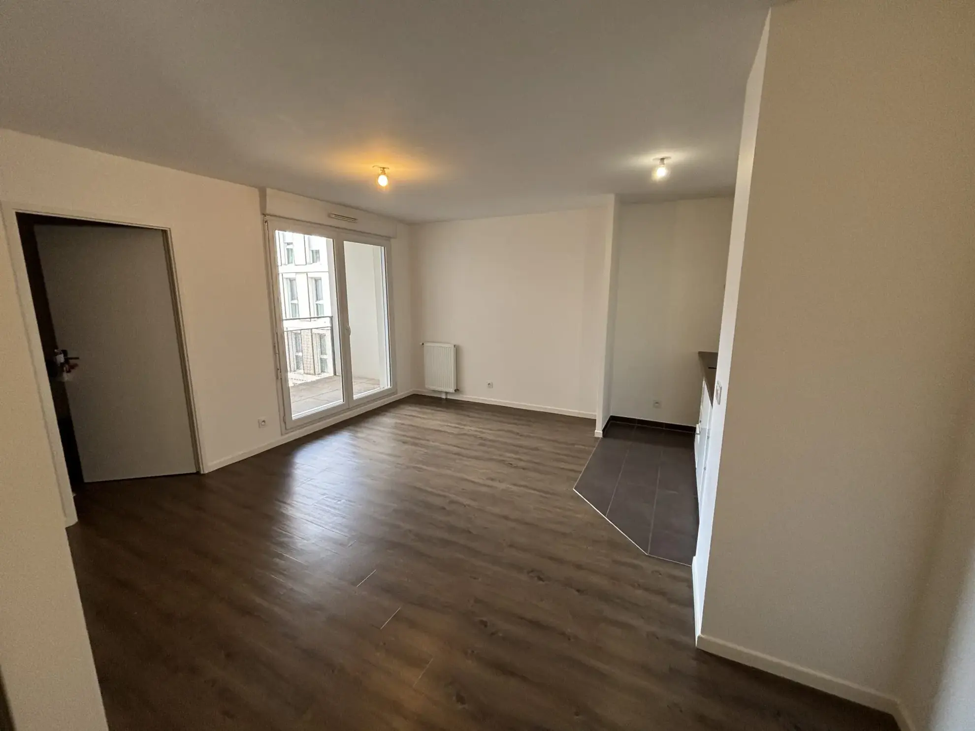 Bel appartement 2 pièces avec parking à Fontenay-le-Fleury 