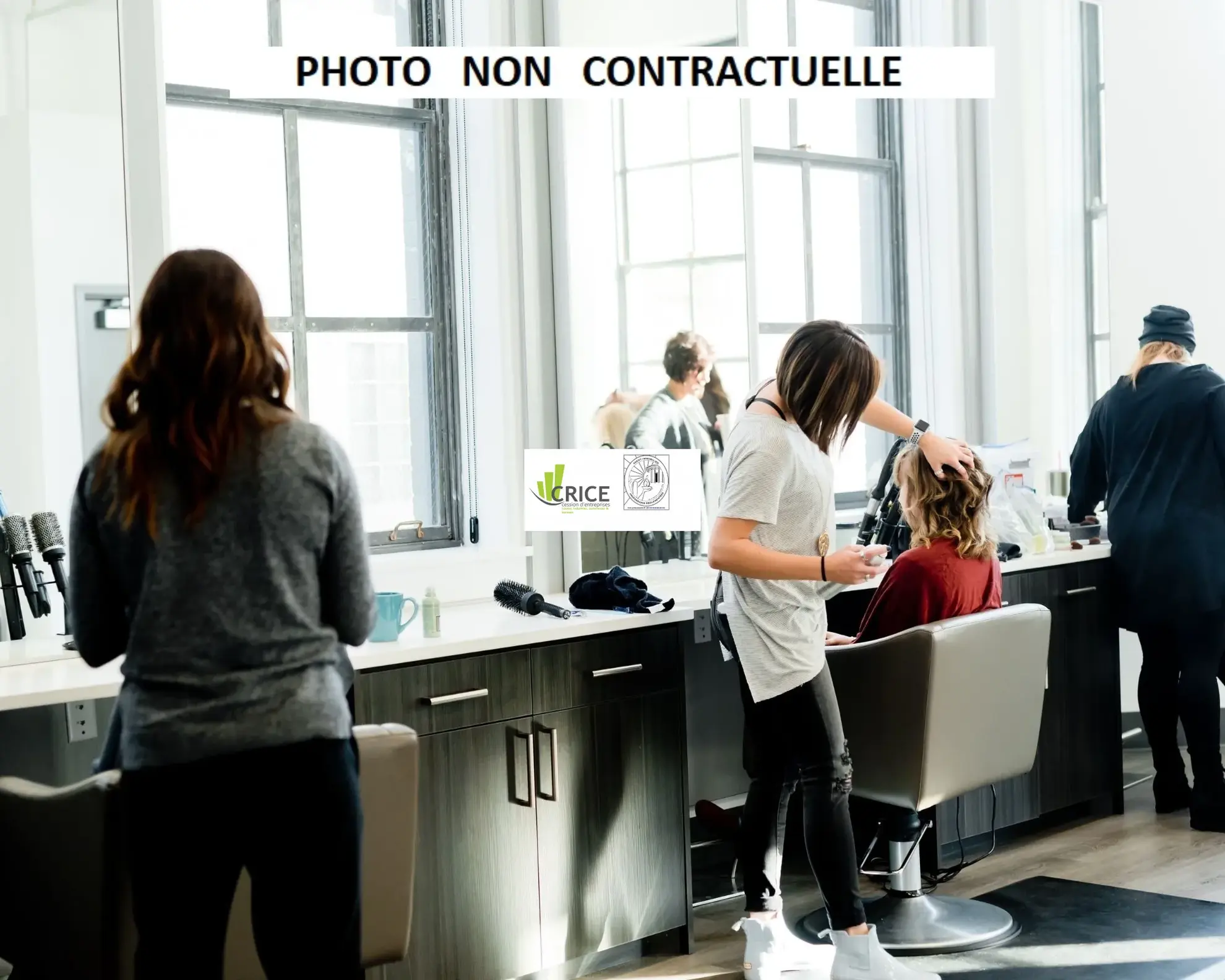 Salon de coiffure à vendre à Royan - Fonds de commerce à 40 000 € 