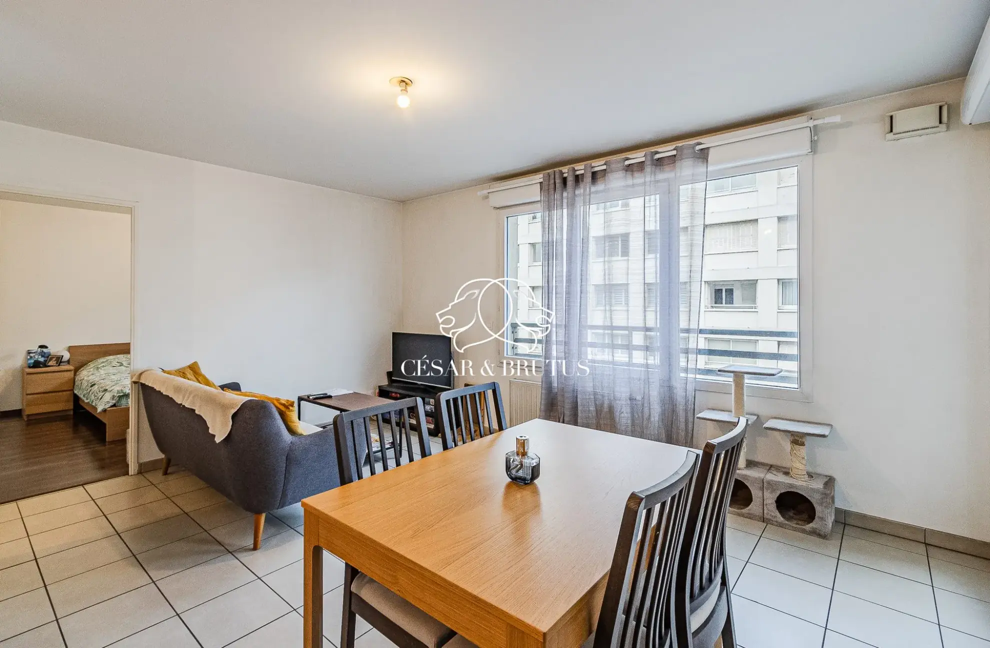 Appartement T2 avec balcon à Villeurbanne - 48 m², résidence récente 