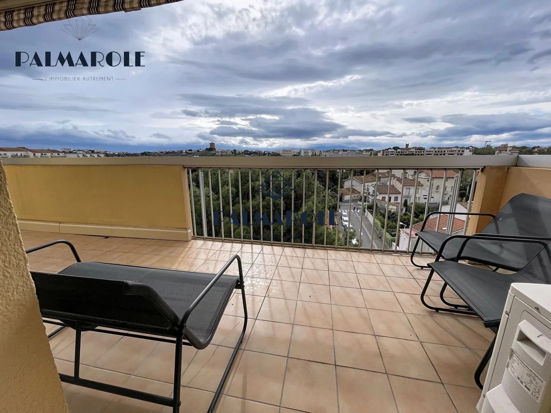 Appartement 4 pièces avec terrasse et parking à Perpignan - Standing