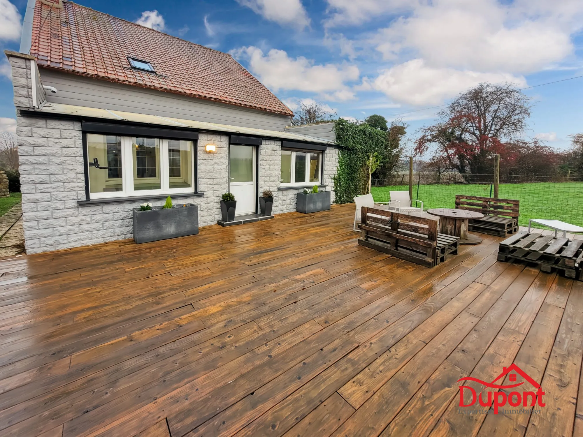 Maison individuelle avec 3 chambres, jardin et garage à Neuville-sur-Escaut