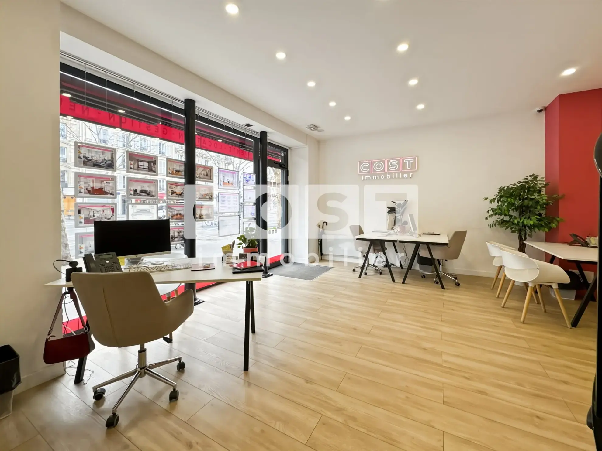 À vendre local commercial de 67m² à Ternes/Maillot, Paris