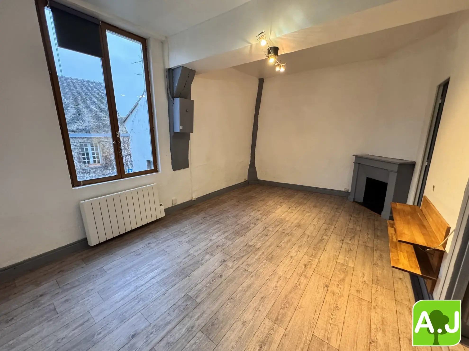 Appartement T2 en centre-ville de Bréval - Idéal premier achat ou investissement 