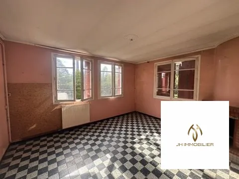 Maison à vendre à Cintegabelle avec 4 chambres et potentiel de rénovation 