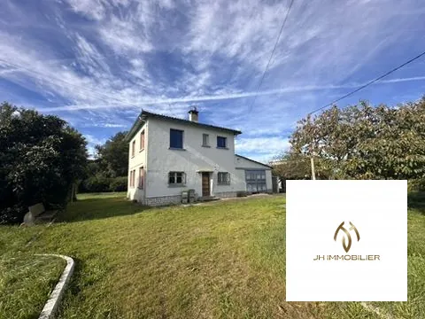 Maison à vendre à Cintegabelle avec 4 chambres et potentiel de rénovation