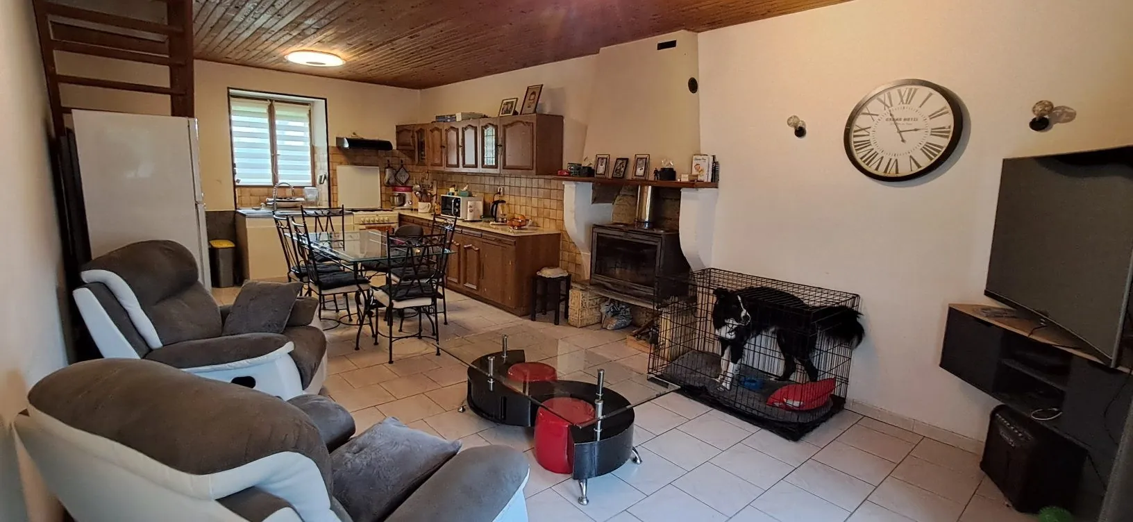 Maison familiale de 91 m² avec garage à Bazeilles - Calme et convivialité 