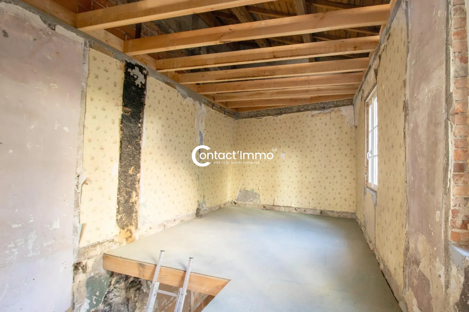 Maison à rénover de 56 m² au centre de Thiers - investissement ou projet personnel 