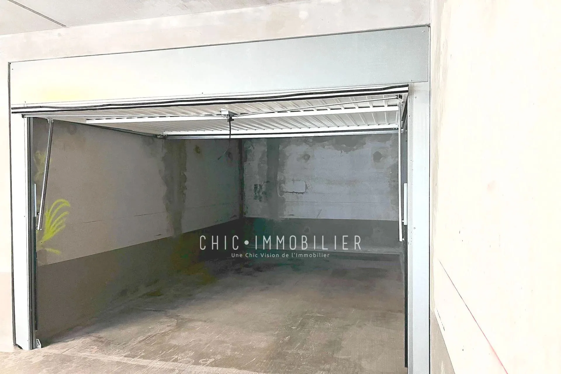 Garage sécurisé à vendre à Argelès-sur-Mer - 14,5 m²