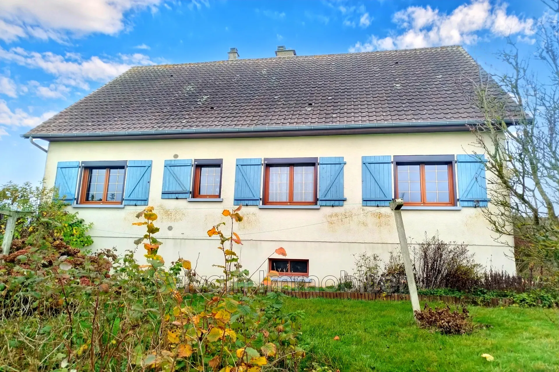 A Vendre Maison 6 Pièces à Aumale – Calme et Potentiel