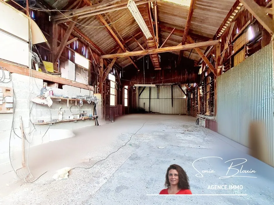 Séchoir à tabac St Jean des Mauvrets Séchoir à tabac à rénover proche Angers en Sud Loire - Charme et potentiel 