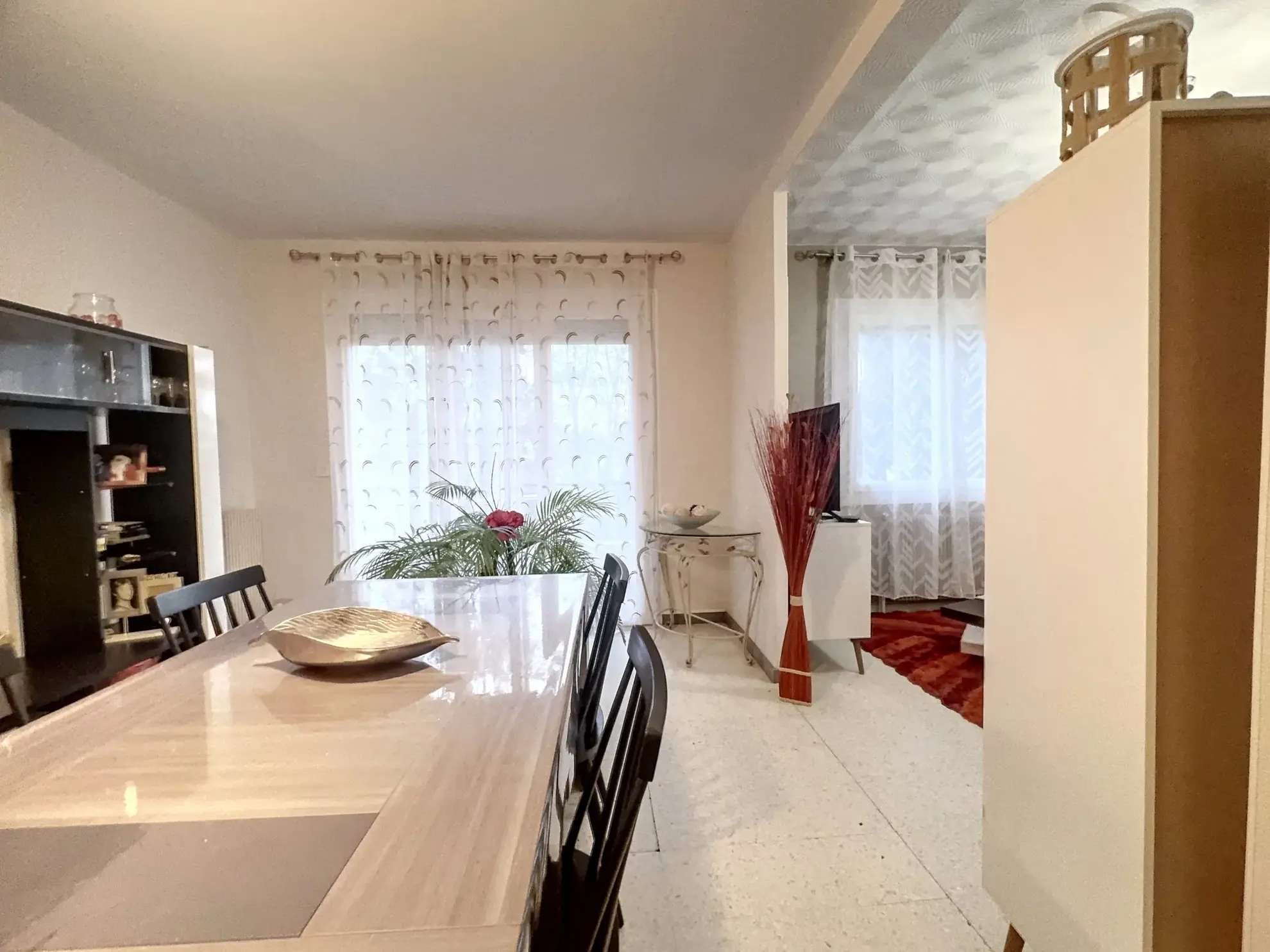 Bel appartement 76 m² avec cave, garage et Balcon à Béziers Arènes