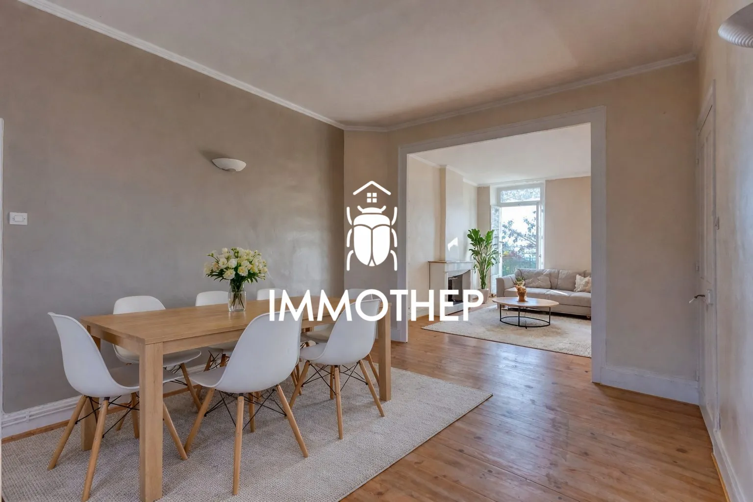 Appartement T2 à Saint-Nazaire-les-Eymes avec balcon et vue dégagée