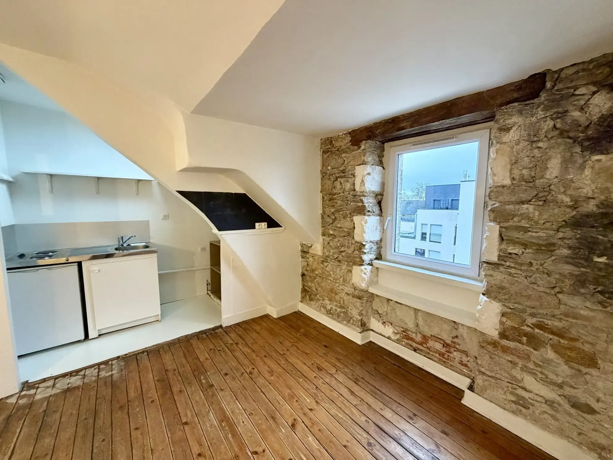 Appartement en vente à Nantes – 27,53 m² avec cave, proche du centre-ville 