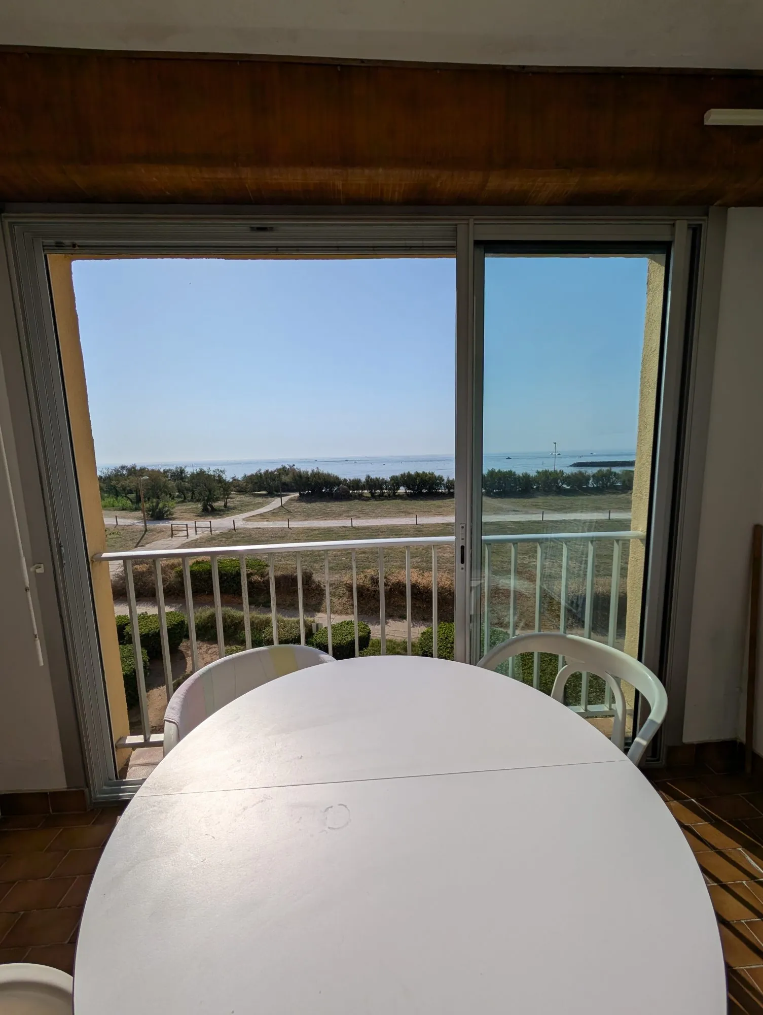 Spacieux T3 avec vue mer et parking à Agde